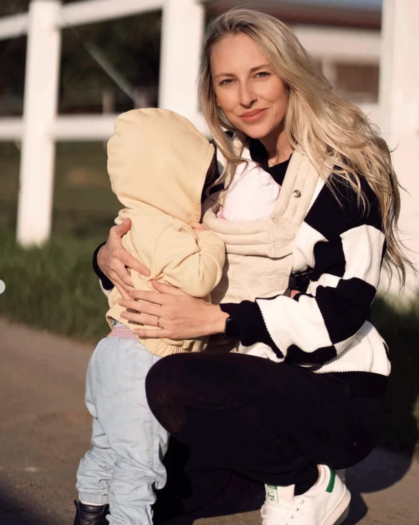 Kristina Joksimovic with her daughters